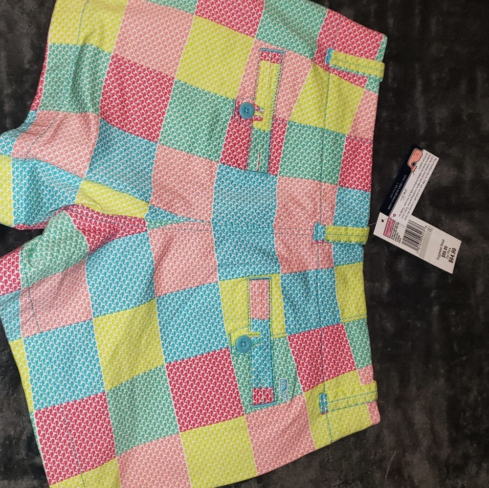 Vineyard vines shorts